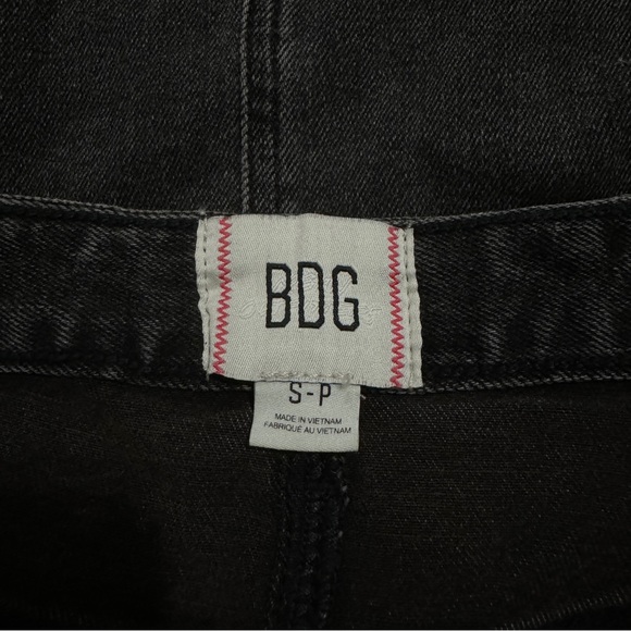 BDG Theo A-line Midi Skirt - Picture 3 of 4